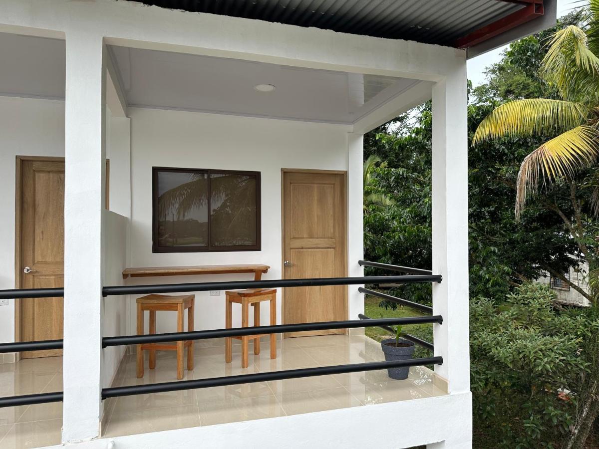 Tuanis Guest House Tortuguero Exterior foto